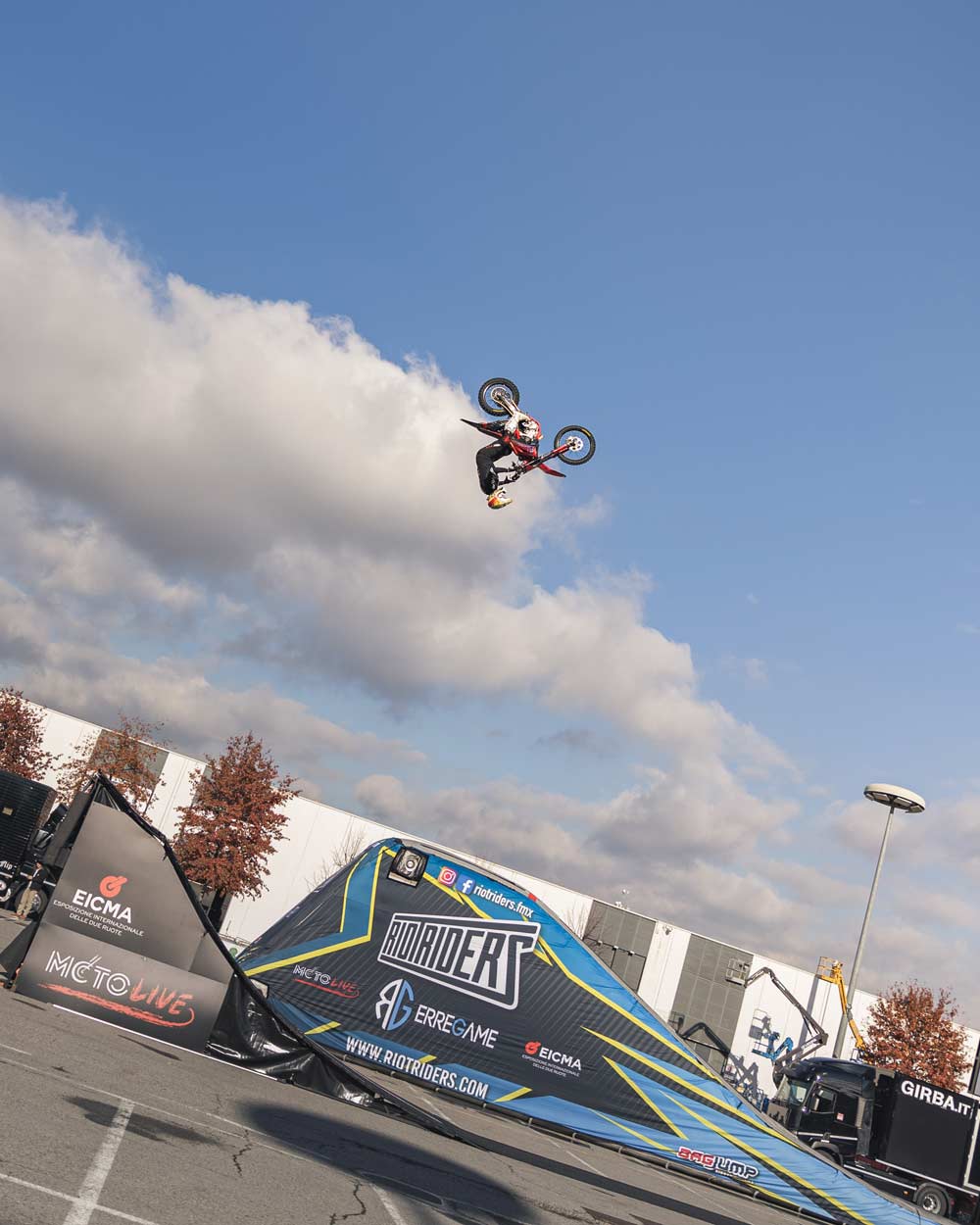 Alessio Ponta Riot Ridersa